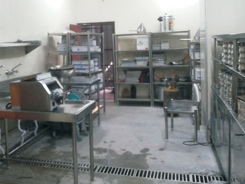 Commercial Kitchen 08